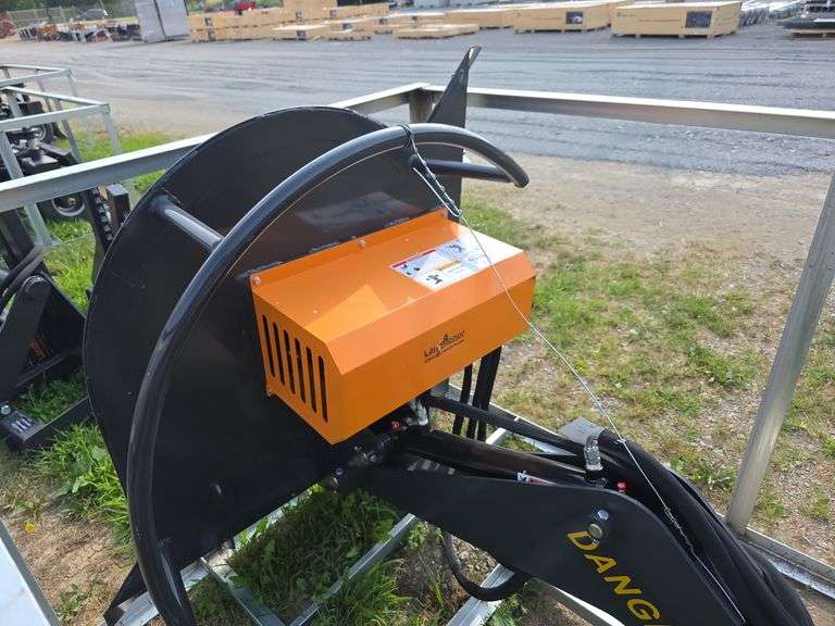 Landhonor Sidearm Mower Attachment