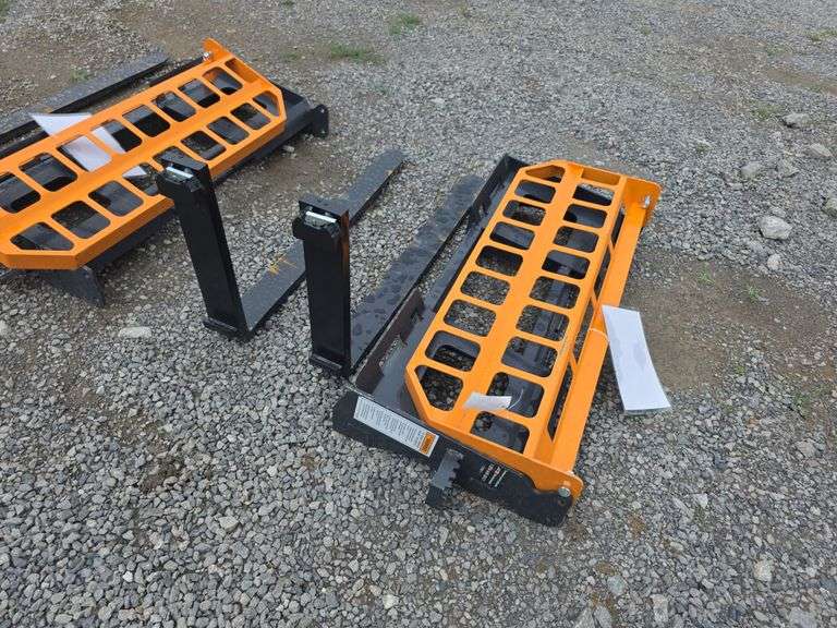Landhonor Skid Loader Pallet Forks