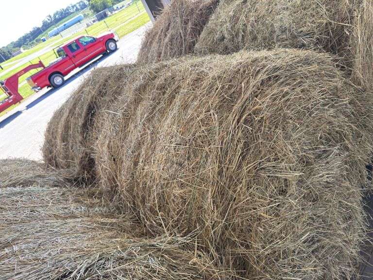 2 Round Bales 1st Mix (4x4) Stored Inside (2025)