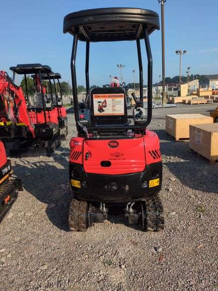 TPM 16 Mini Excavator w/ Pilot Controls, Hyd. Thumb & Blade