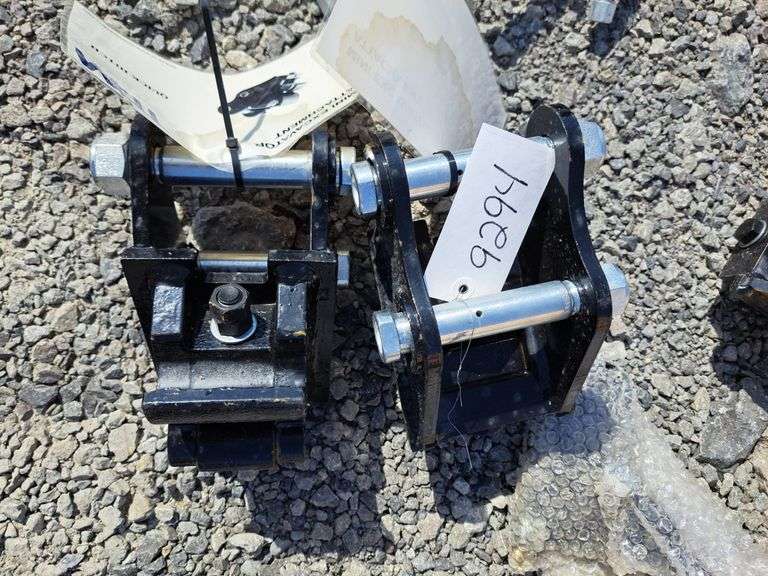 2 - TPM Mini Excavator Quick Hitches