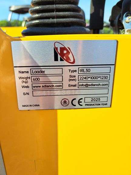 IR IRL30 Mini Skid Loader