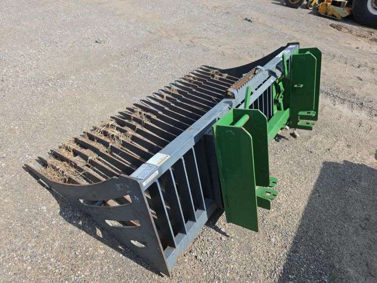 Edge 72" Rock Bucket w/ John Deere Quick Attach