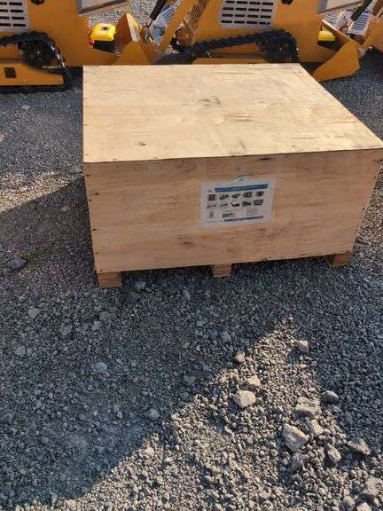 IR 10pc Mini Excavator Attachment Set