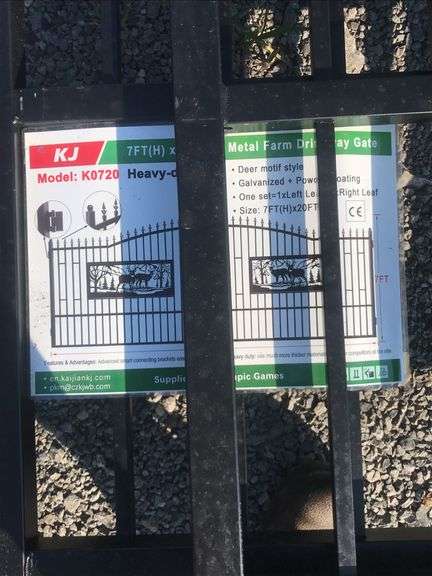 KJ 20' Driveway Gates w/ Deer Scene
