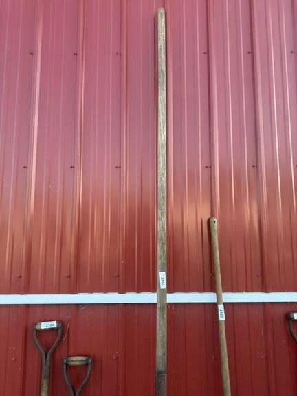 10' Tall Heavy Duty Shovel