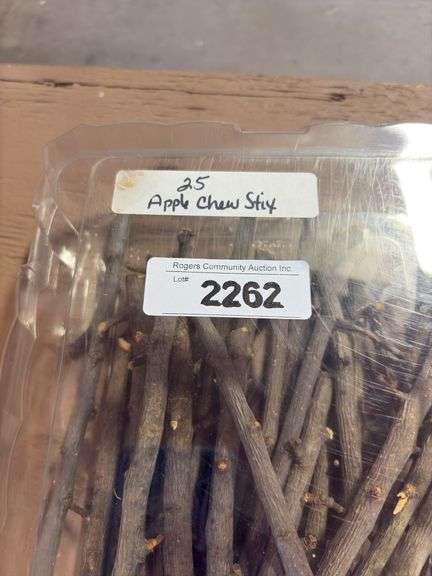 Box of 25 Apple Chews