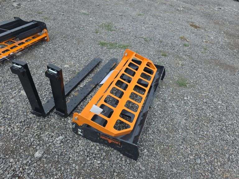 Landhonor Skid Loader Pallet Forks