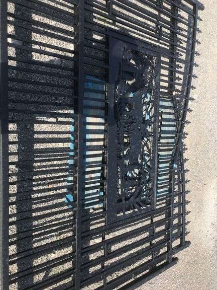 KJ 20' Driveway Gates w/ Deer Scene