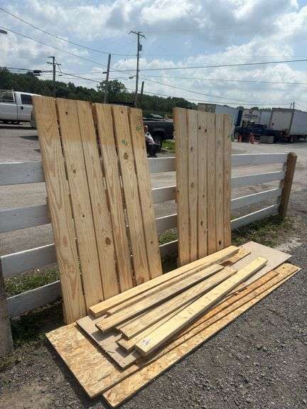 Lot of Misc Building Wood - Plywood, 2"x4" & Paneling