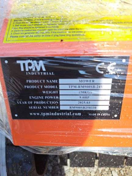 TPM Remote Control Lawn Mower w/ Blade
