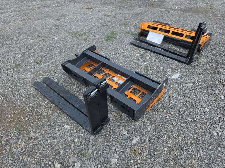 Landhonor Skid Loader Pallet Forks