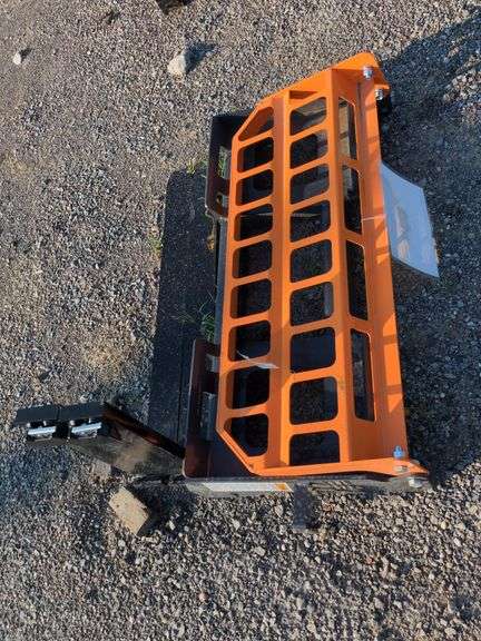Landhonor Pallet Forks - 4,000lb