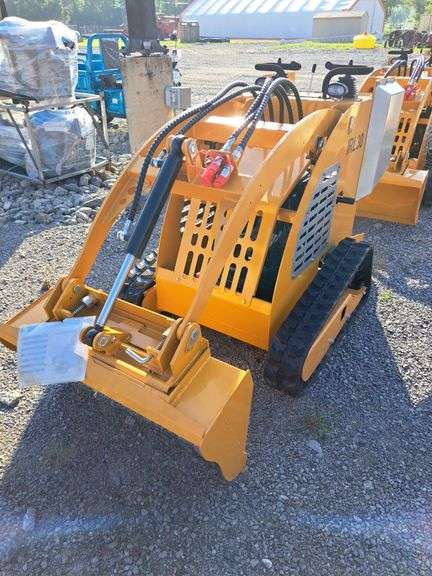 IR IRL30 Mini Skid Loader