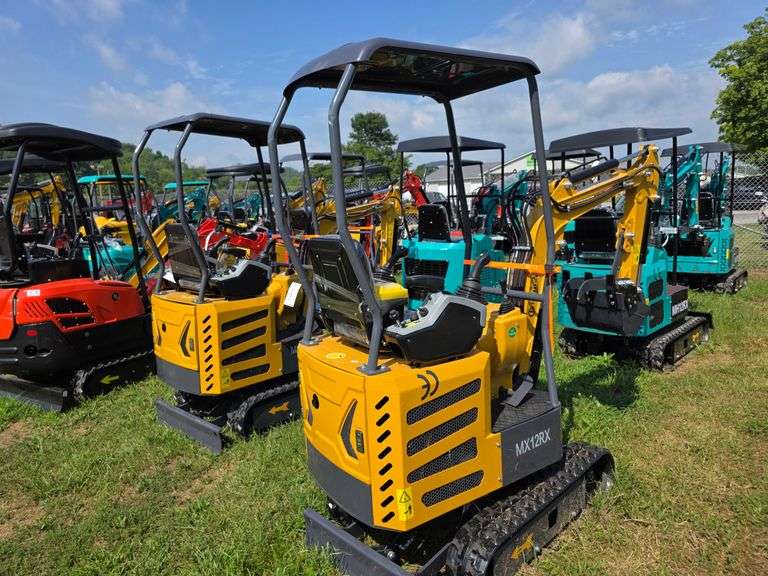 CFG MX12RX Mini Excavator w/ Thumb, Pilot Controls & Blade