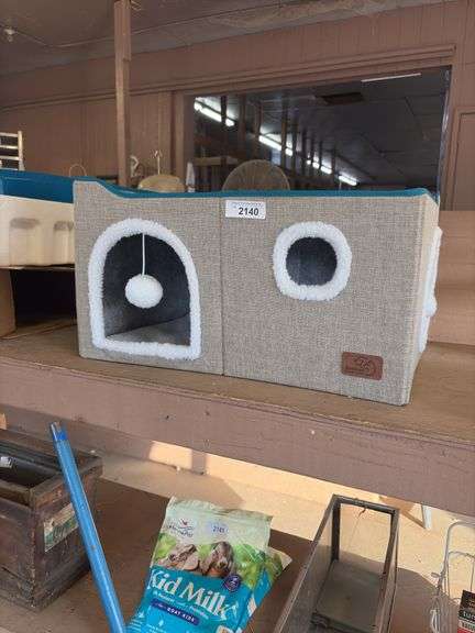 New Cat Hide