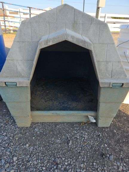Dog House