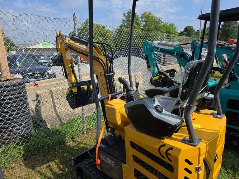 CFG MX12RX Mini Excavator w/ Thumb, Pilot Controls & Blade