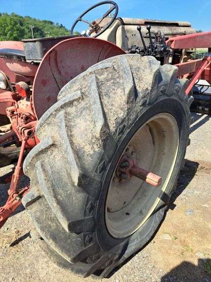 1956 Case 300 w/ Front End Loader