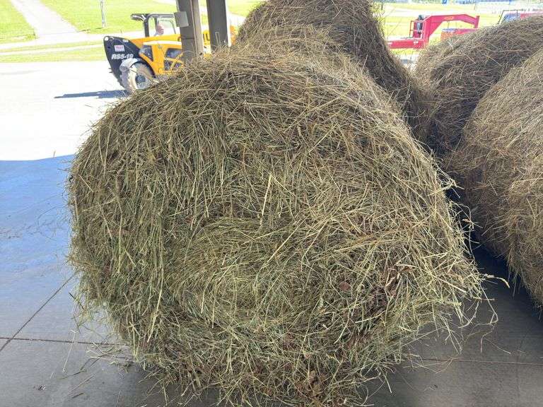 2 Round Bales 1st Mix (4x4) Stored Inside (2025)