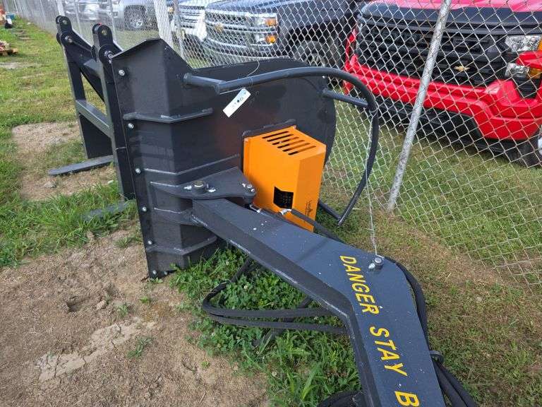 Landhonor Sidearm Mower Attachment