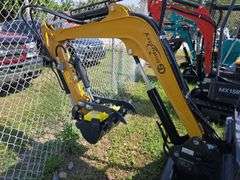 CFG QK18Y-C Mini Excavator w/ Thumb, Pilot Controls & Blade