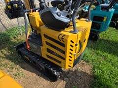 CFG MX12RX Mini Excavator w/ Thumb, Pilot Controls & Blade