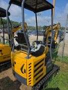 CFG MX12RX Mini Excavator w/ Thumb, Pilot Controls & Blade