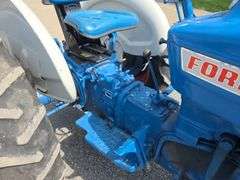 Ford 2000 Tractor