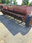 International 510 15' Grain Drill