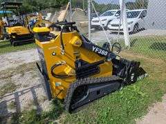 Infront YF380 Mini Skid Loader w/ 4 in 1 Bucket