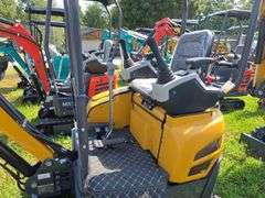 CFG QK18Y-C Mini Excavator w/ Thumb, Pilot Controls & Blade