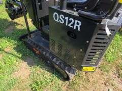CFG QS12R Mini Excavator w/ Hyd. Thumb, Blade & Pilot Controls