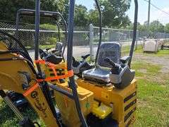 CFG MX12RX Mini Excavator w/ Thumb, Pilot Controls & Blade
