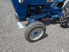 Ford 2000 Tractor