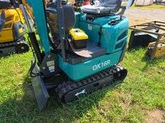 CFG QK16R Mini Excavator w/ Hyd. Thumb, Blade & Pilot Controls