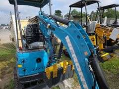 Infront YFE15 Mini Excavator w/ Thumb & Canopy