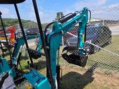 CFG MH12RX Mini Excavator w/ Thumb, Pilot Controls & Blade