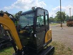 CFG QNT30 Mini Excavator w/ Cab, Hyd. Thumb, Blade & Pilot Controls