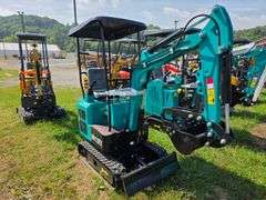 CFG MH12RX Mini Excavator w/ Thumb, Pilot Controls & Blade