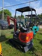 CFG MX15RX Mini Excavator w/ Thumb, Pilot Controls & Blade