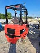 IR IRF20 Electric Forklift