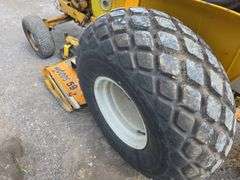 1965 International 185 Cub Lo Boy Tractor w/ Belly Mower