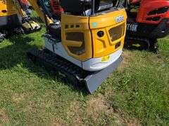 CFG XZ20R Mini Excavator w/ Thumb, Pilot Controls & Blade