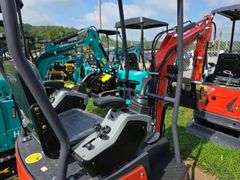 CFG H15R Mini Excavator w/ Thumb, Pilot Controls & Blade
