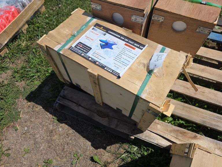 Landhonor 200lb Cast Iron Anvil