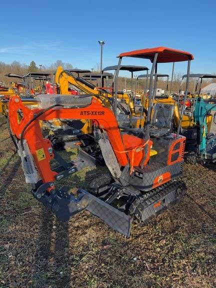 ATS XX12R Mini Excavator w/ Blade & Thumb