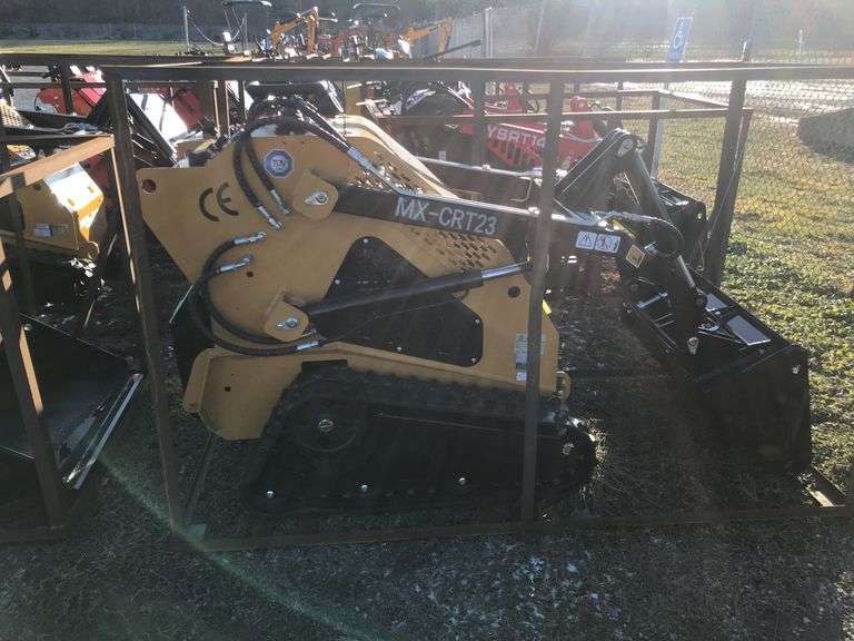AGT MX-CRT23 Mini Skid Loader