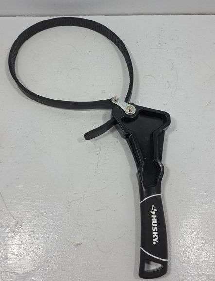 HUSKY STRAP WRENCH