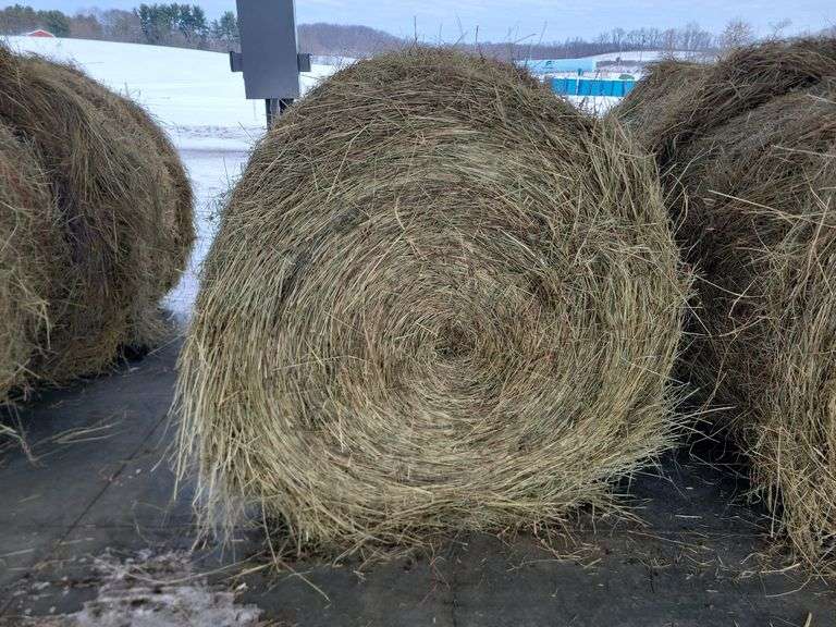 2 Round Bales 2nd Grass Mix (4x4.5)